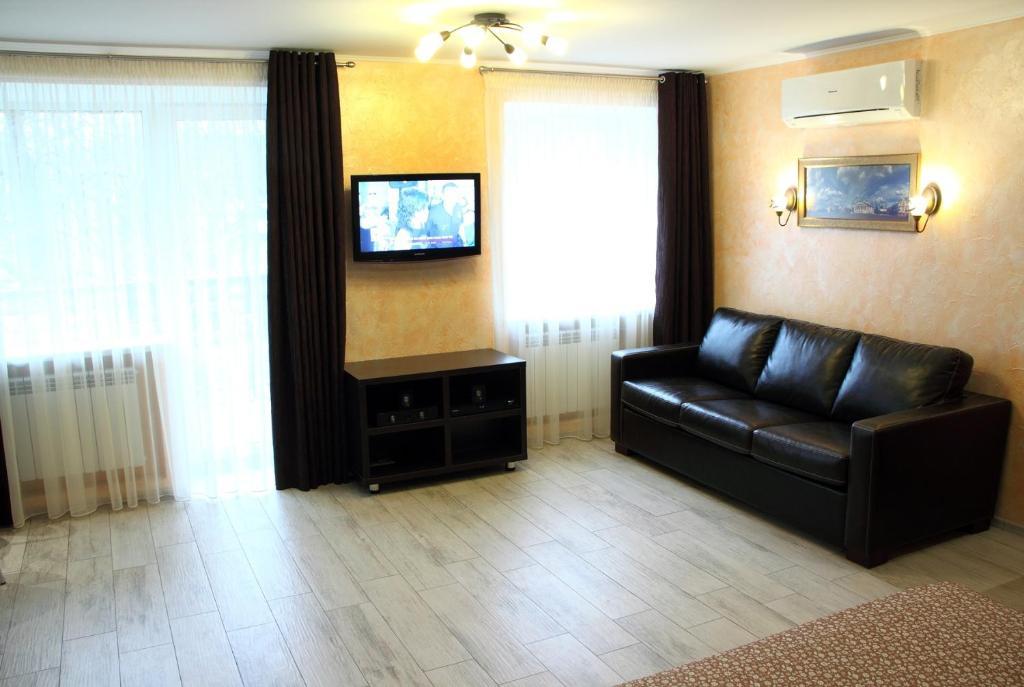 Apartment On Prospekt Mira Cernihiv Exterior foto