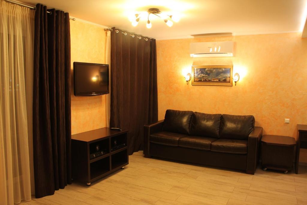 Apartment On Prospekt Mira Cernihiv Exterior foto